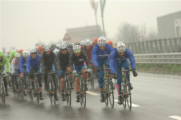 cold, wet peloton